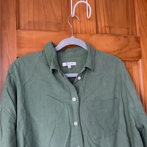 Madewell Women’s Sage Green Casual Button-Down Shirt